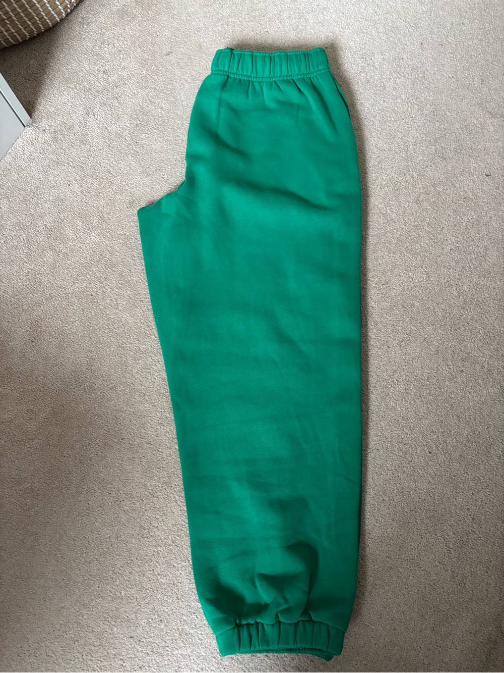 Lululemon Scuba Oversized Jogger 28” Short Green Size M NWOT